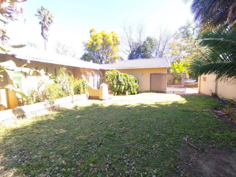 5 Bedroom Property for Sale in Sunward Park Gauteng