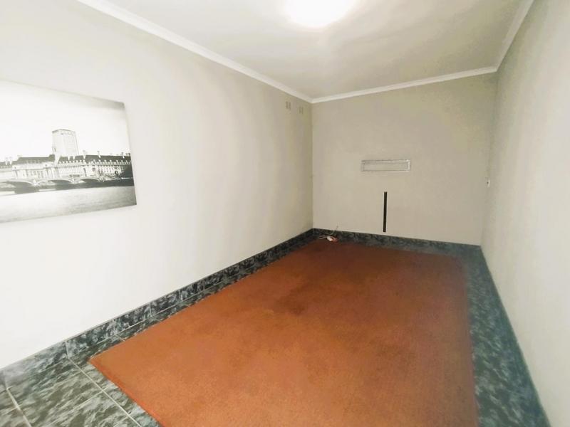 5 Bedroom Property for Sale in Sunward Park Gauteng