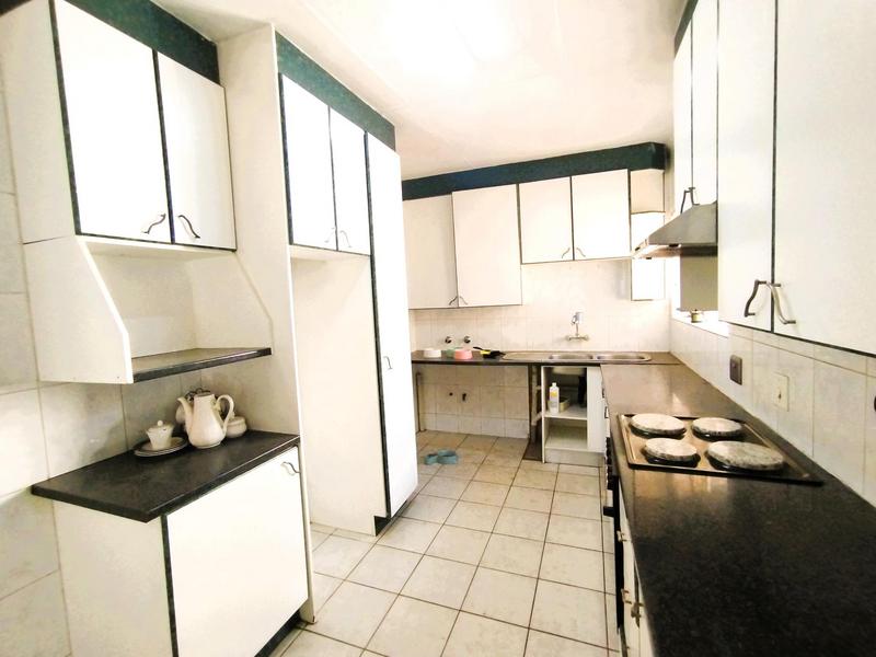 5 Bedroom Property for Sale in Sunward Park Gauteng