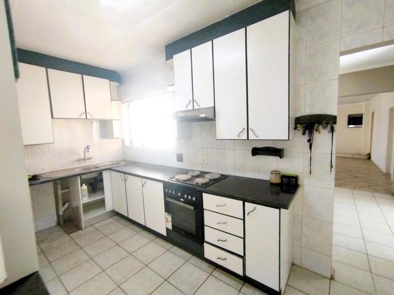 5 Bedroom Property for Sale in Sunward Park Gauteng