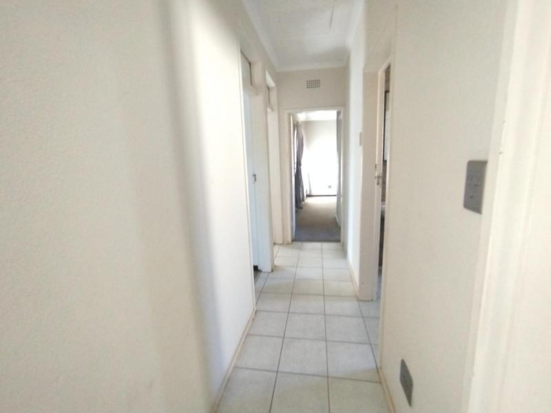 5 Bedroom Property for Sale in Sunward Park Gauteng
