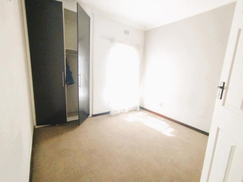 5 Bedroom Property for Sale in Sunward Park Gauteng