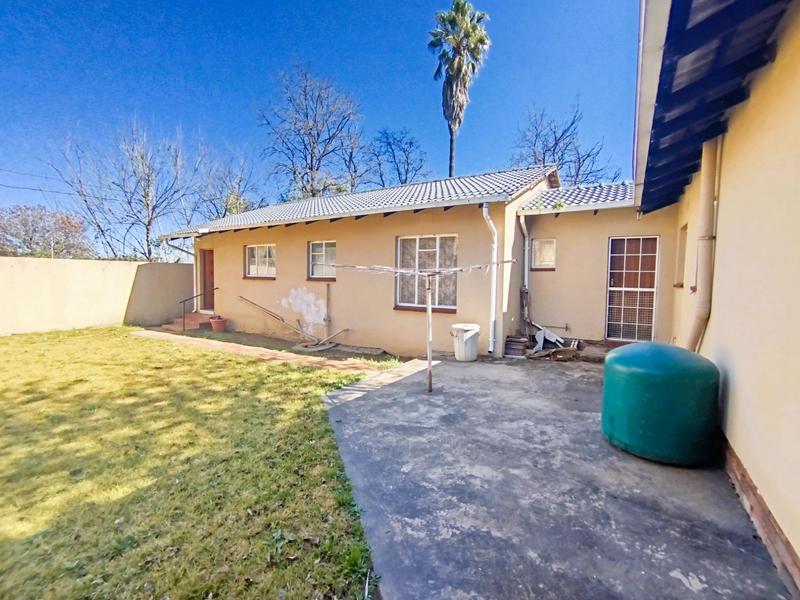 5 Bedroom Property for Sale in Sunward Park Gauteng