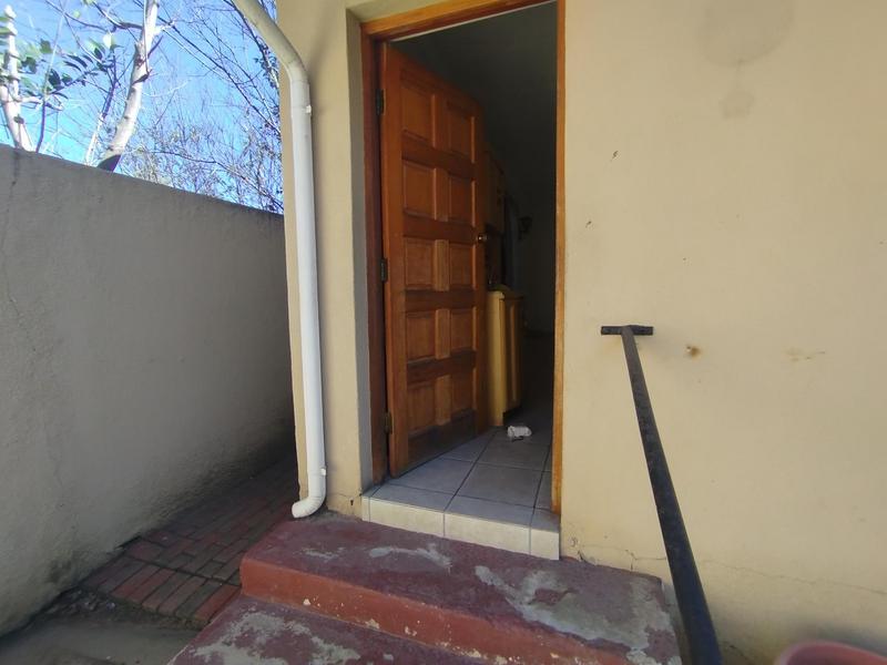 5 Bedroom Property for Sale in Sunward Park Gauteng