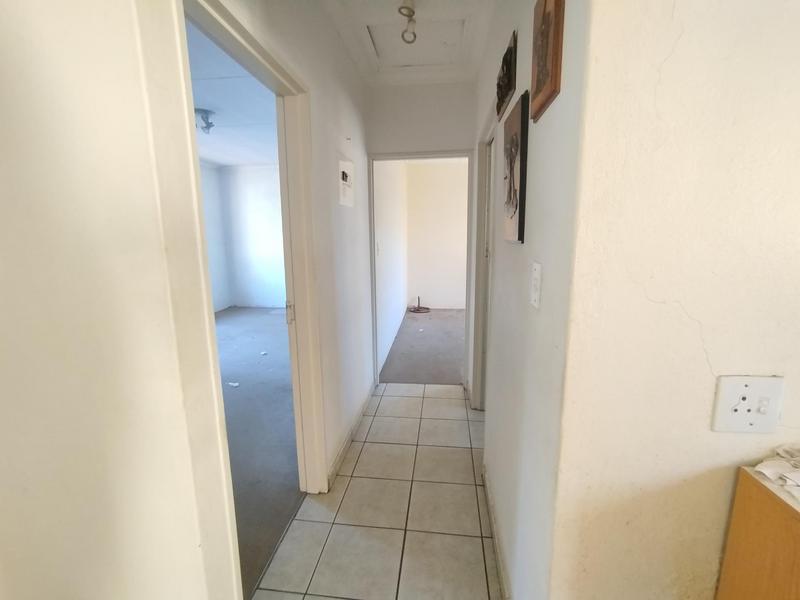 5 Bedroom Property for Sale in Sunward Park Gauteng