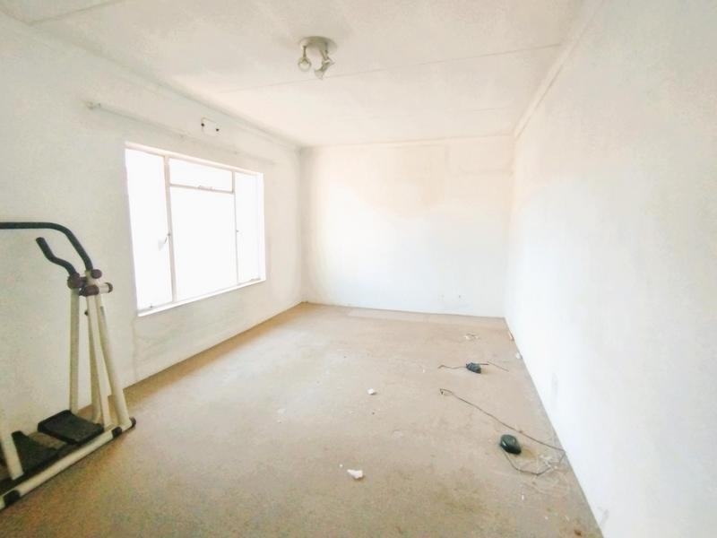5 Bedroom Property for Sale in Sunward Park Gauteng