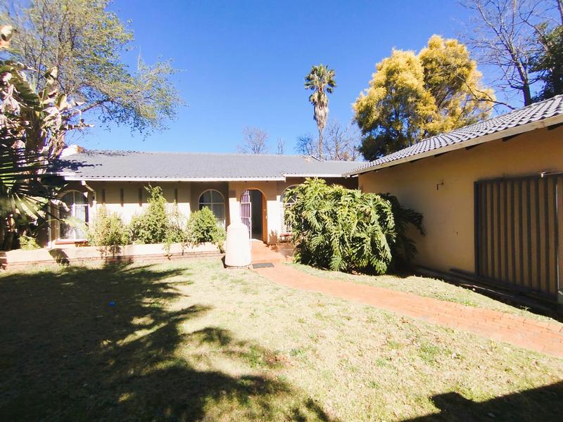 5 Bedroom Property for Sale in Sunward Park Gauteng