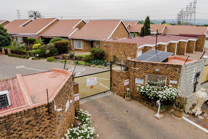 1 Bedroom Property for Sale in Edenvale Central Gauteng