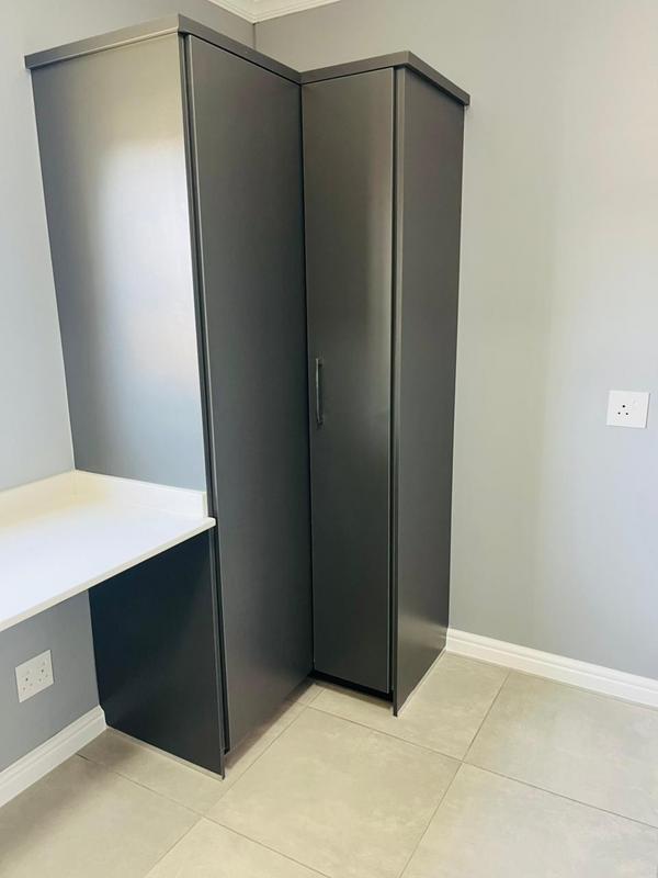 To Let 3 Bedroom Property for Rent in Waterfall Gauteng