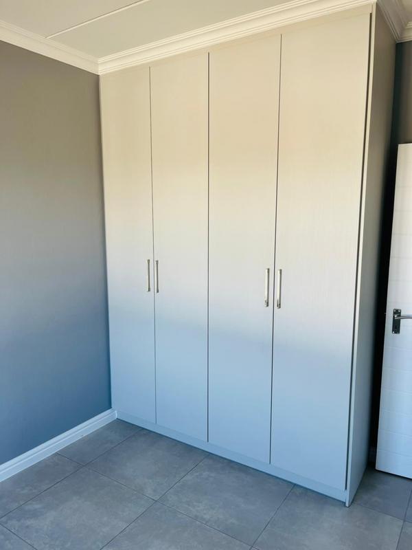 To Let 3 Bedroom Property for Rent in Waterfall Gauteng