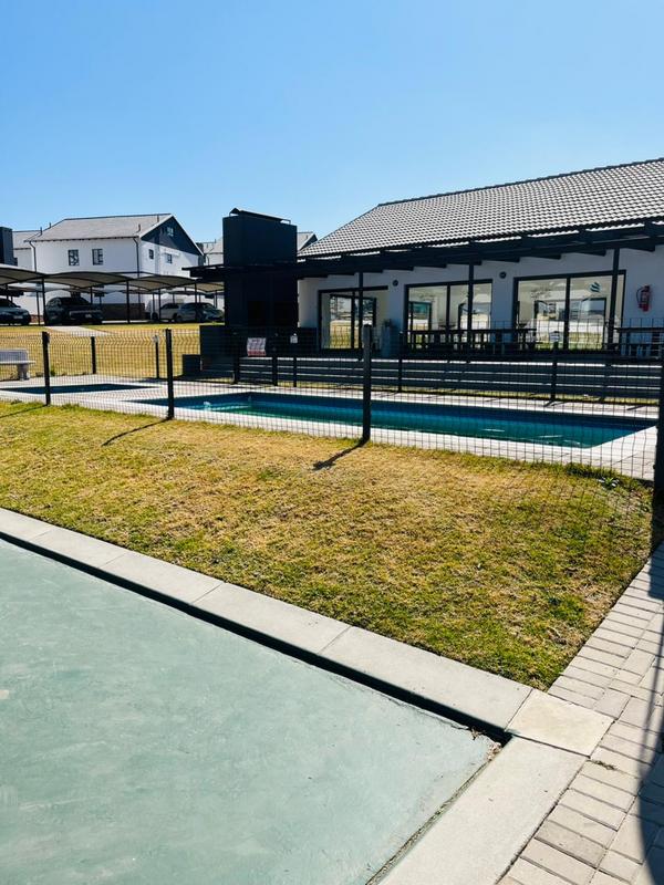 To Let 3 Bedroom Property for Rent in Waterfall Gauteng