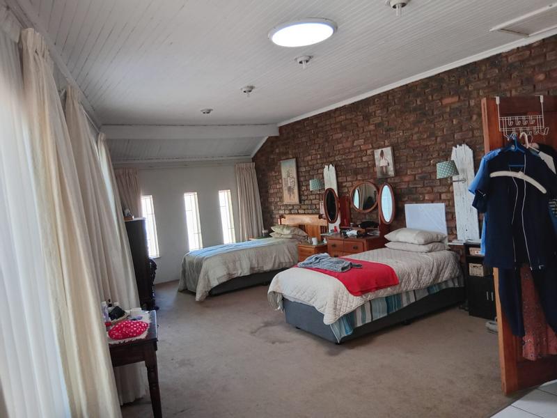 3 Bedroom Property for Sale in Hennopspark Gauteng