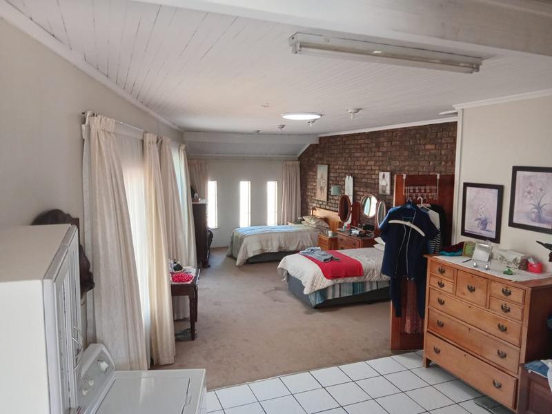 3 Bedroom Property for Sale in Hennopspark Gauteng