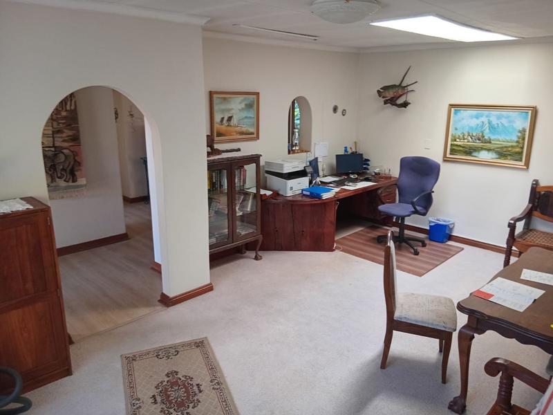 3 Bedroom Property for Sale in Hennopspark Gauteng