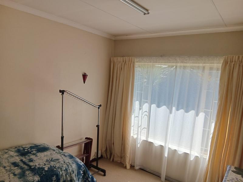 3 Bedroom Property for Sale in Hennopspark Gauteng