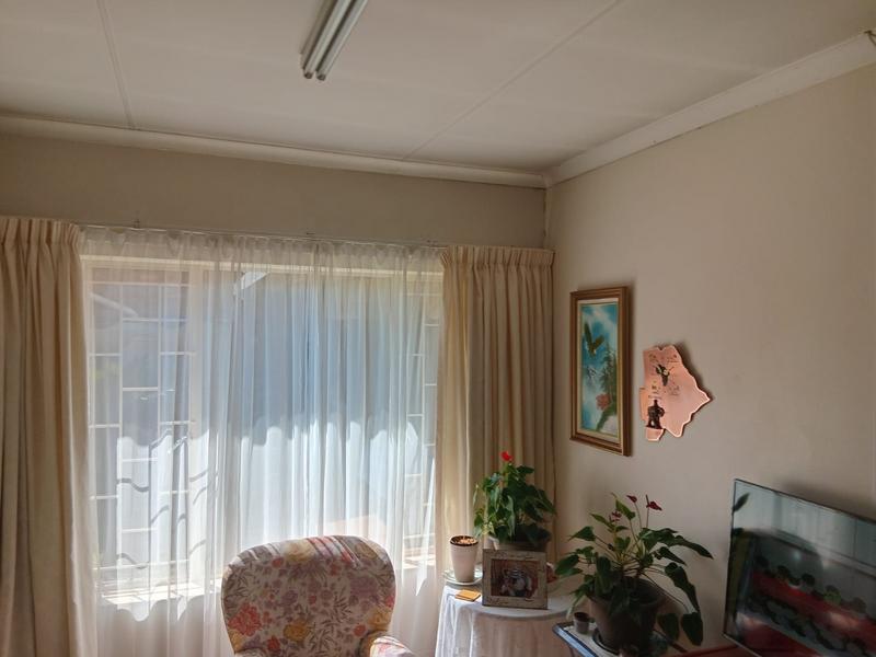 3 Bedroom Property for Sale in Hennopspark Gauteng