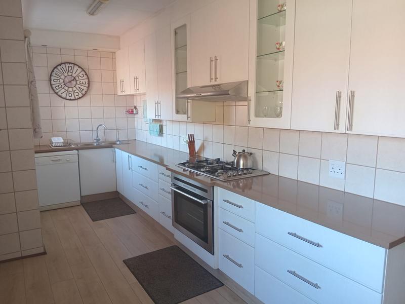 4 Bedroom Property for Sale in Hennopspark Gauteng