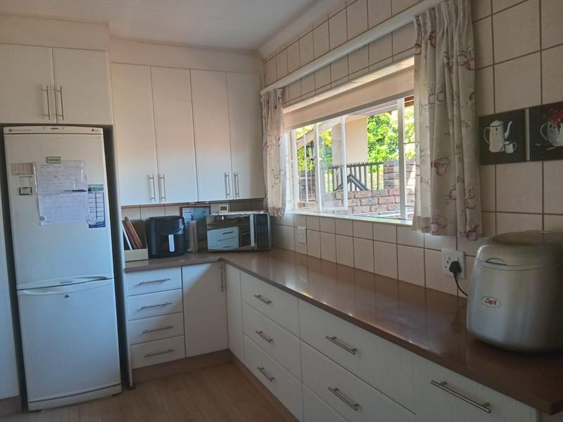 4 Bedroom Property for Sale in Hennopspark Gauteng