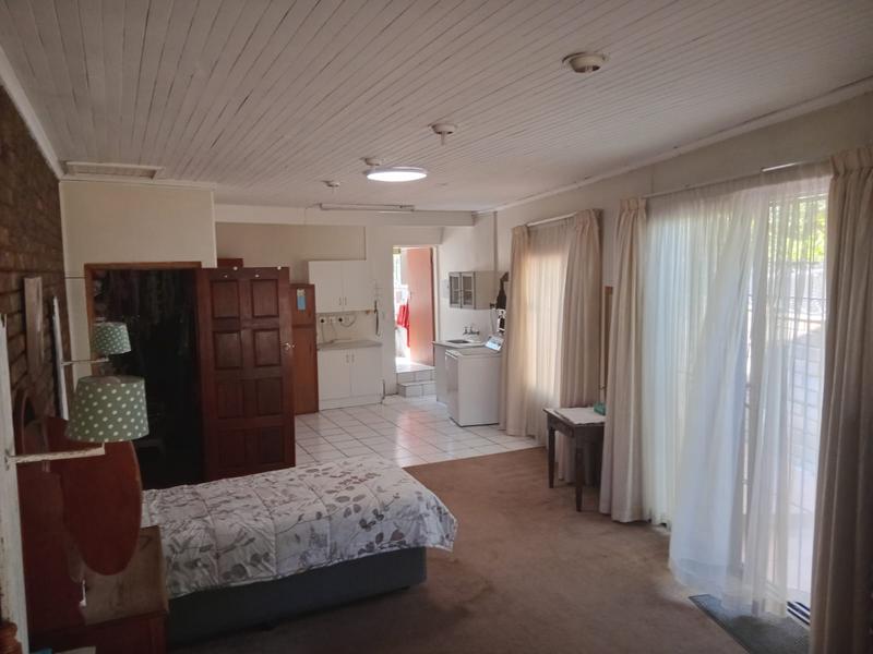 4 Bedroom Property for Sale in Hennopspark Gauteng