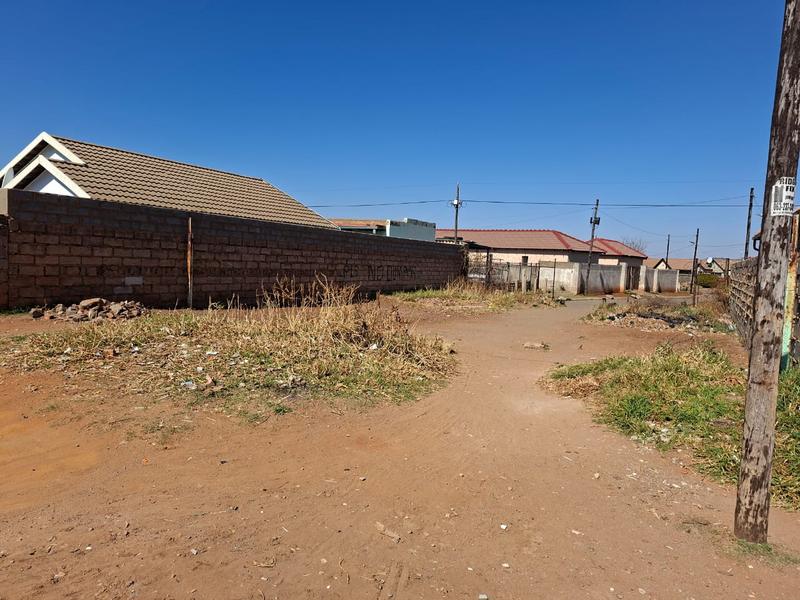 0 Bedroom Property for Sale in Protea Glen Gauteng