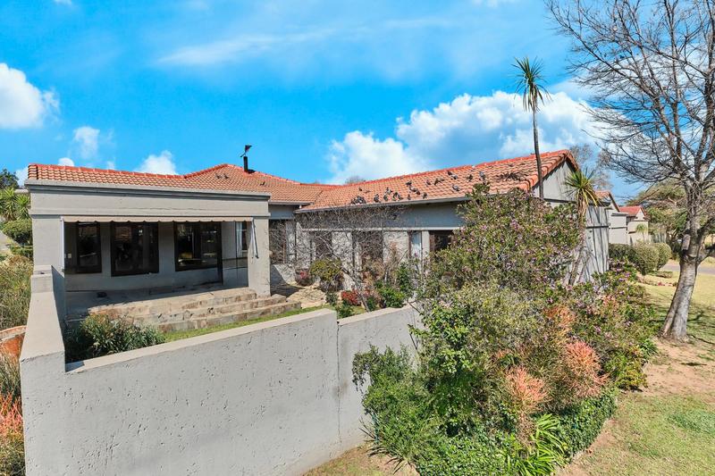 3 Bedroom Property for Sale in Cedar Lakes Gauteng