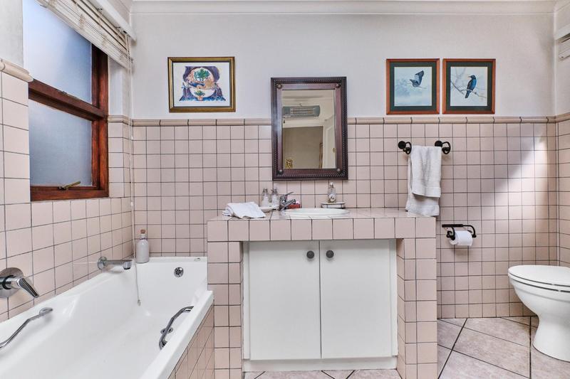 3 Bedroom Property for Sale in Cedar Lakes Gauteng