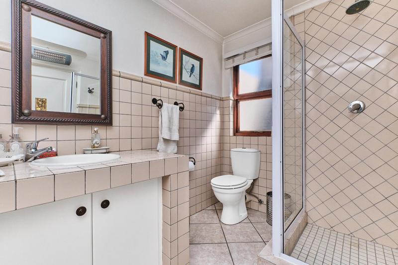 3 Bedroom Property for Sale in Cedar Lakes Gauteng
