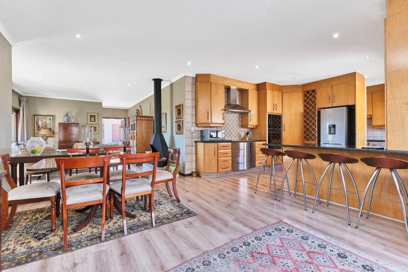 3 Bedroom Property for Sale in Cedar Lakes Gauteng