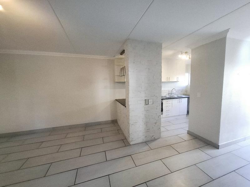 2 Bedroom Property for Sale in Sunninghill Gauteng