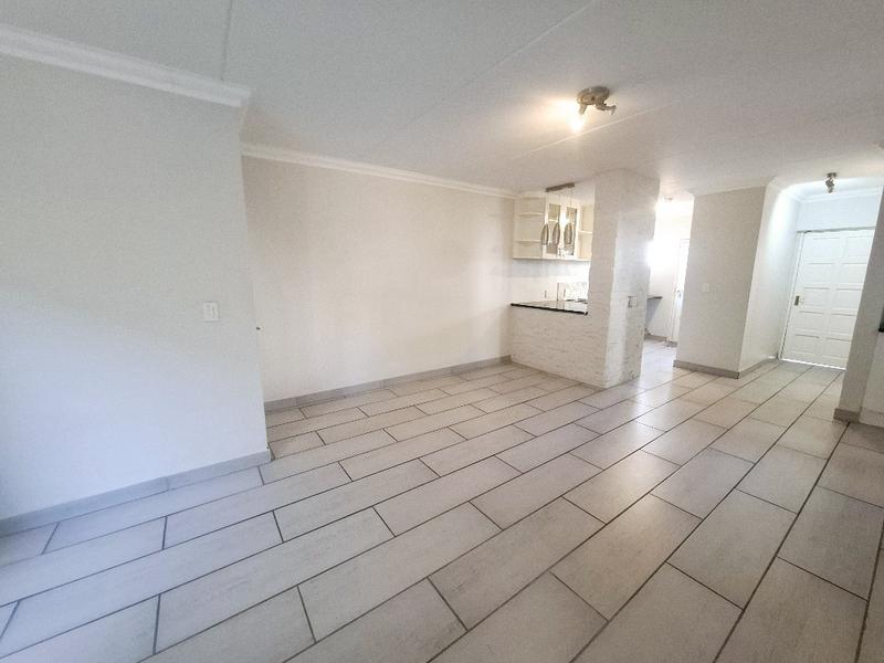 2 Bedroom Property for Sale in Sunninghill Gauteng