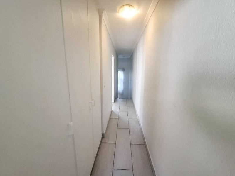 2 Bedroom Property for Sale in Sunninghill Gauteng