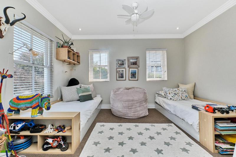 4 Bedroom Property for Sale in Woodmead Gauteng