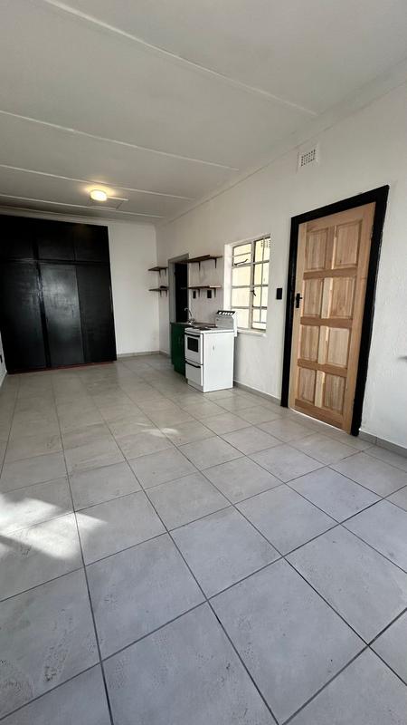 1 Bedroom Property for Sale in Parktown North Gauteng