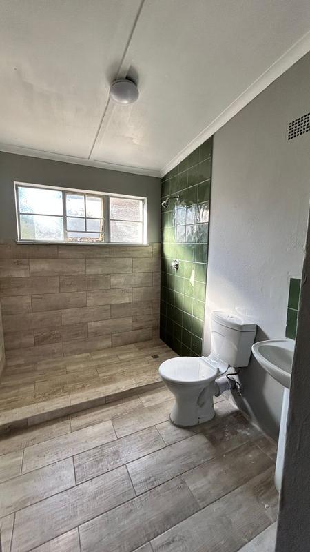 1 Bedroom Property for Sale in Parktown North Gauteng