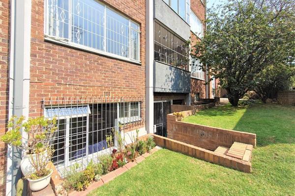 To Let 1 Bedroom Property for Rent in Linden Gauteng
