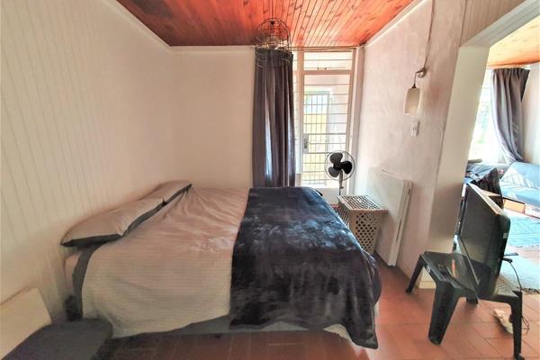 To Let 1 Bedroom Property for Rent in Linden Gauteng