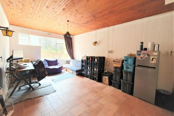 To Let 1 Bedroom Property for Rent in Linden Gauteng