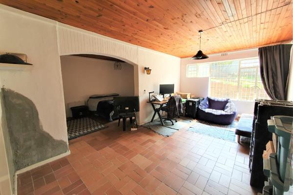 To Let 1 Bedroom Property for Rent in Linden Gauteng