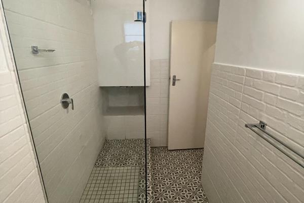 To Let 1 Bedroom Property for Rent in Linden Gauteng