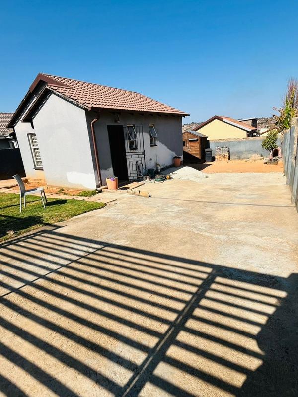 2 Bedroom Property for Sale in Cosmo City Gauteng