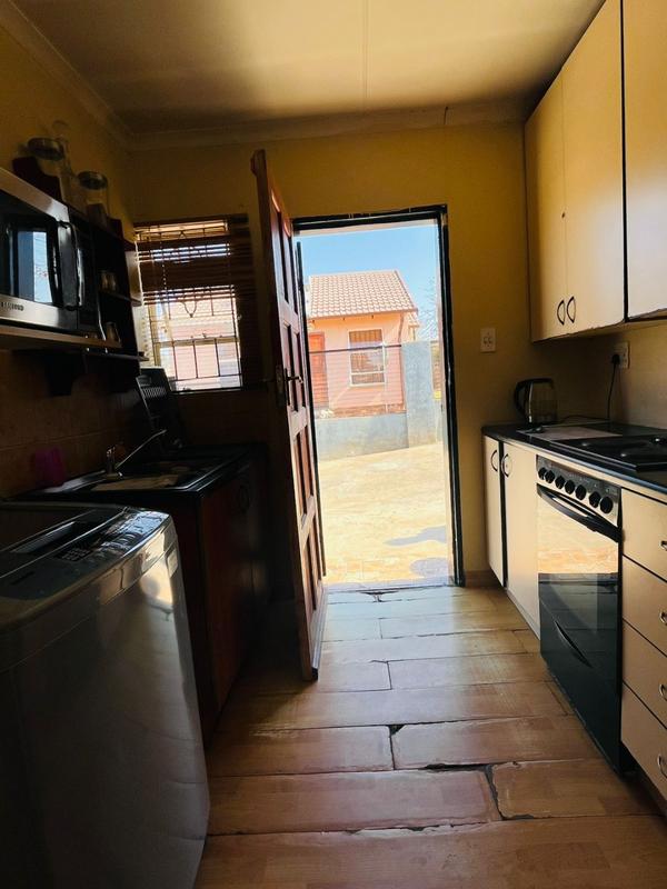 2 Bedroom Property for Sale in Cosmo City Gauteng