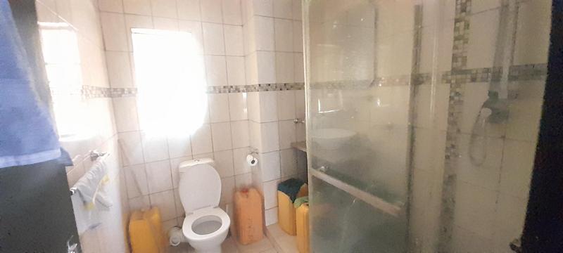2 Bedroom Property for Sale in Vorna Valley Gauteng