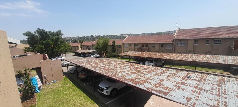2 Bedroom Property for Sale in Vorna Valley Gauteng