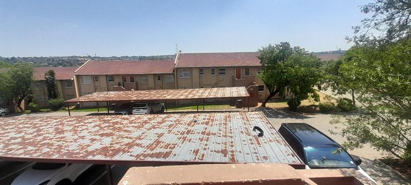 2 Bedroom Property for Sale in Vorna Valley Gauteng