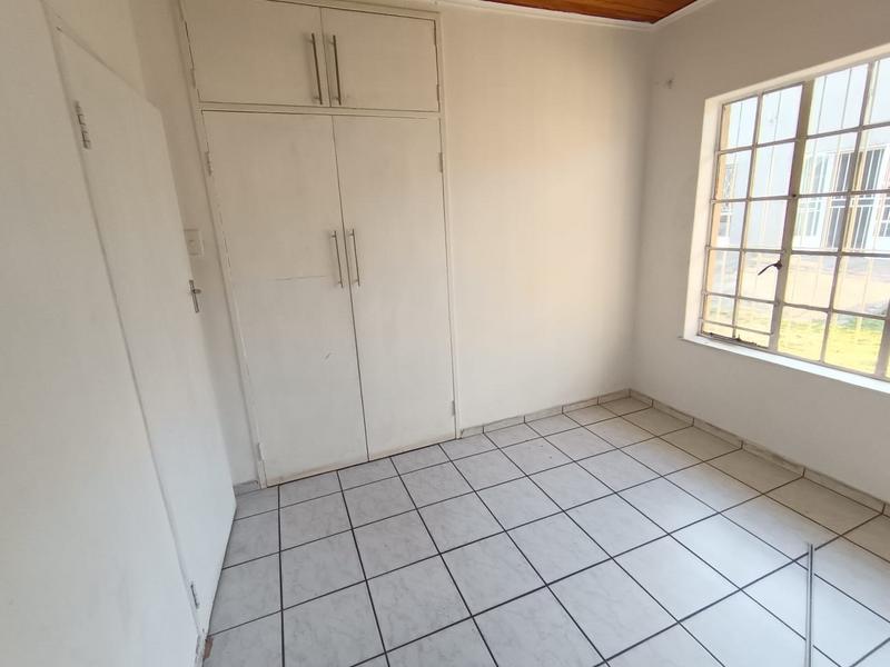 7 Bedroom Property for Sale in Discovery Gauteng
