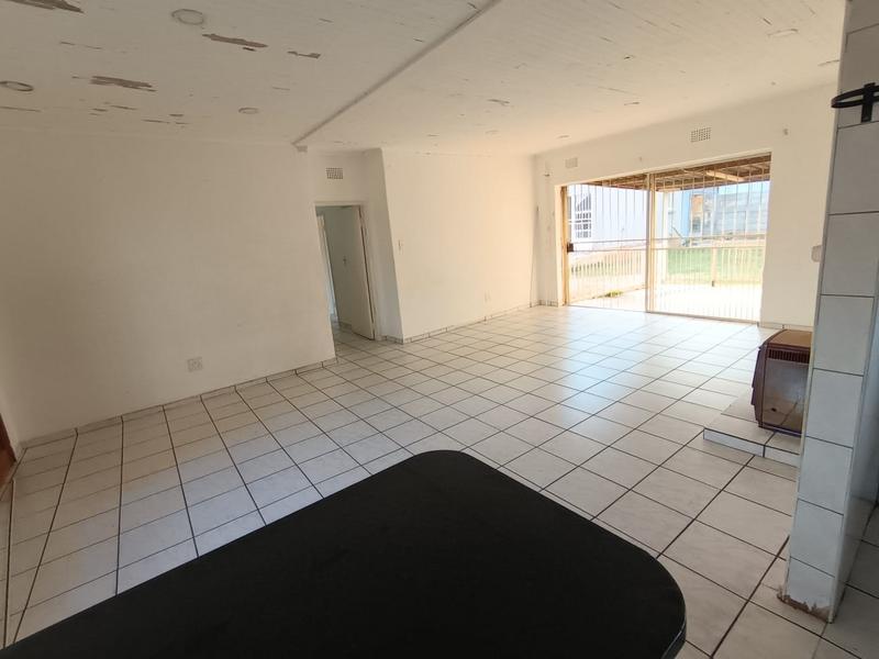 7 Bedroom Property for Sale in Discovery Gauteng