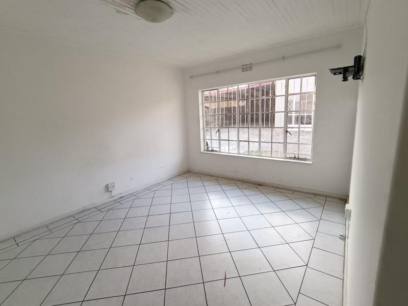 7 Bedroom Property for Sale in Discovery Gauteng