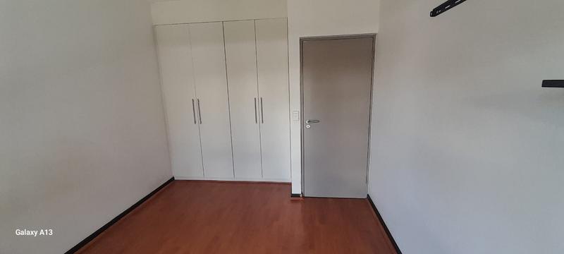 1 Bedroom Property for Sale in Fourways Gauteng