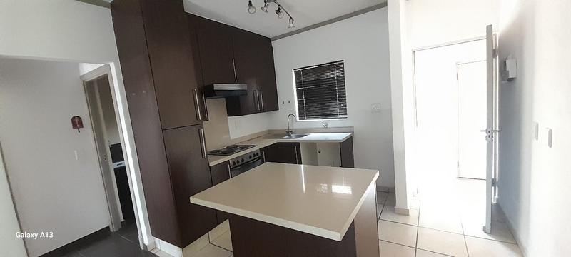 1 Bedroom Property for Sale in Fourways Gauteng
