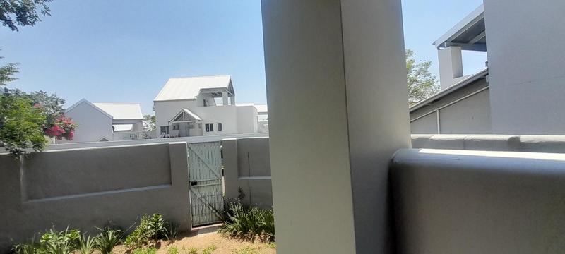 1 Bedroom Property for Sale in Fourways Gauteng